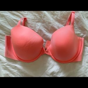 Victoria’s Secret Illusion Demi Lightly Lined Bra